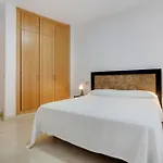 Centro Con Aparcamiento بيت للعطل