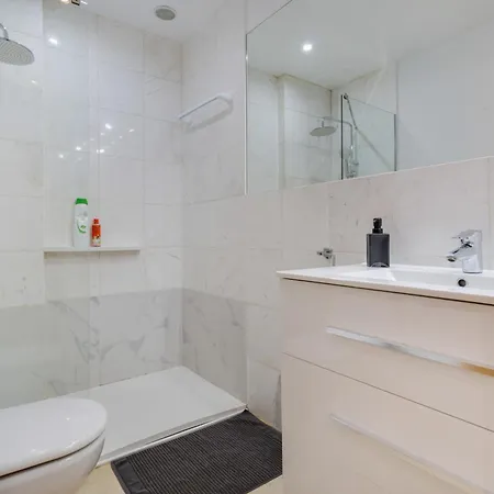 Centro Con Aparcamiento بيت للعطل *