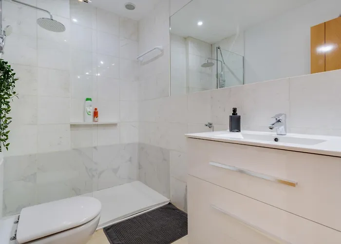 Centro Con Aparcamiento بيت للعطل *