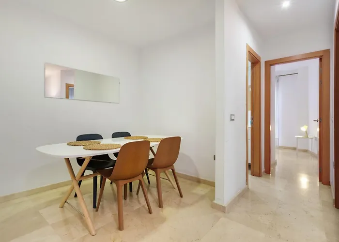 Centro Con Aparcamiento بيت للعطل